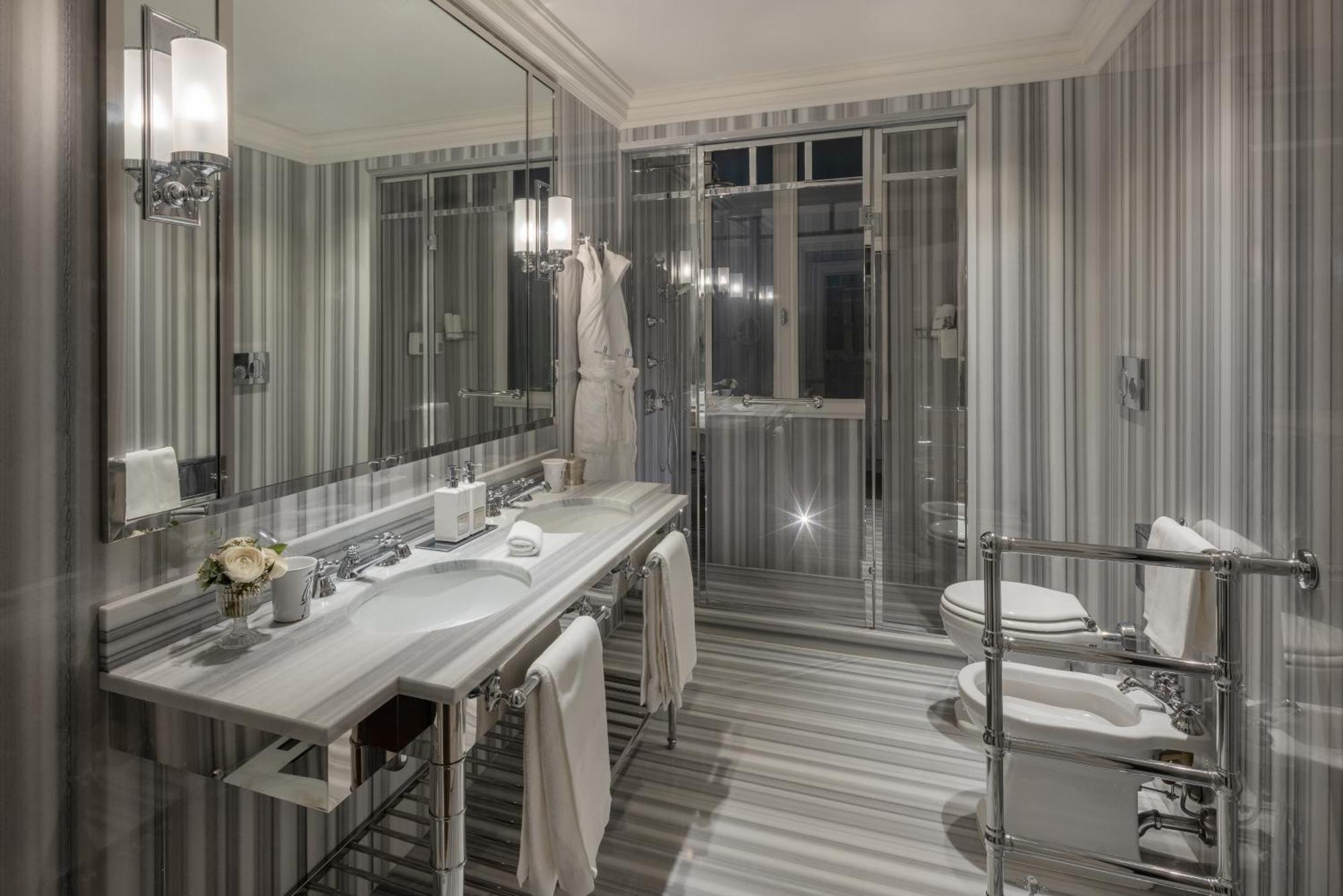 Lungarno Luxury Apartments - By Lungarno Collection フィレンツェ エクステリア 写真