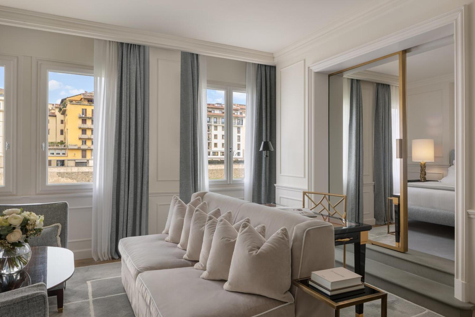 Lungarno Luxury Apartments - By Lungarno Collection フィレンツェ エクステリア 写真